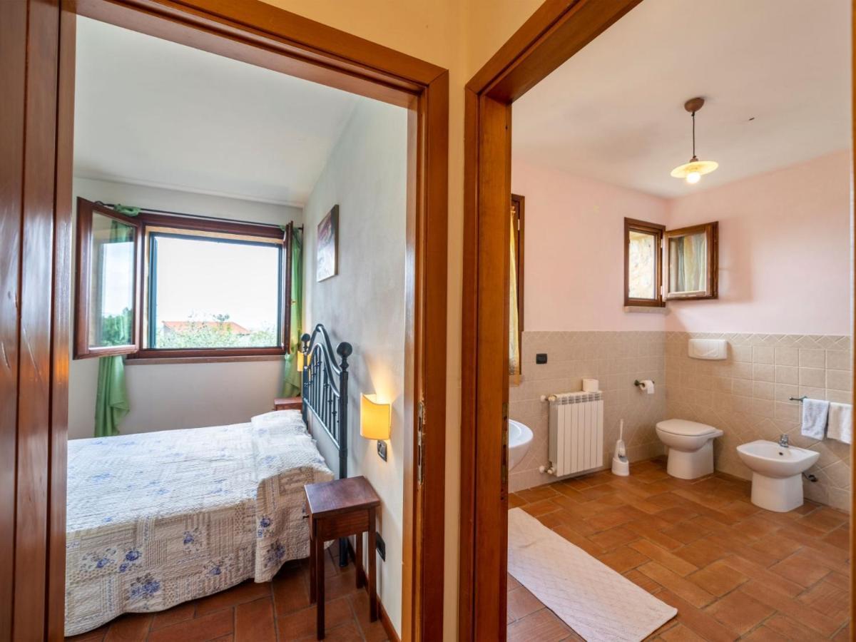 Holiday Home Rustico Cavernoso By Interhome Колле-ди-Валь-д'Эльса Экстерьер фото